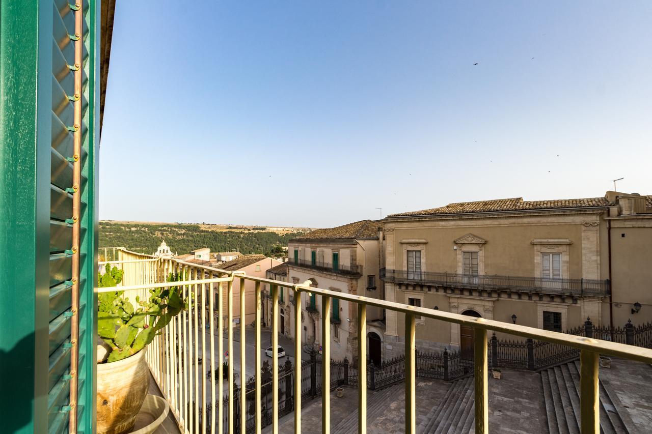 רגוזה Appartamenti Vista Duomo - Ibla - Pomelia מראה חיצוני תמונה